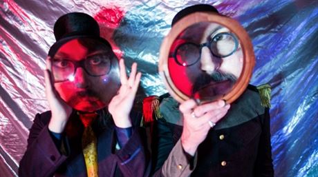 Sean Lennon a Les Claypool