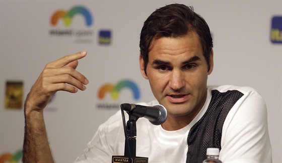Roger Federer na tiskové konferenci v Miami.