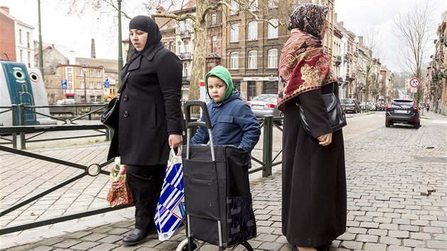 O tvrtch Molenbeek a Schaerbeek se v Bruselu hovo jako o no-go znch. Tedy mstech, kterm je lep se vyhnout.