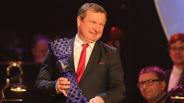 Pavel Vrba pi vyhlaovn ankety Fotbalista roku opt pevzal cenu pro nejlepho trenra.