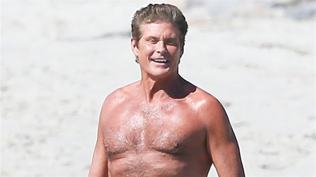 David Hasselhoff pi naten filmu Poben hldka (Savannah, 22. bezna 2016)