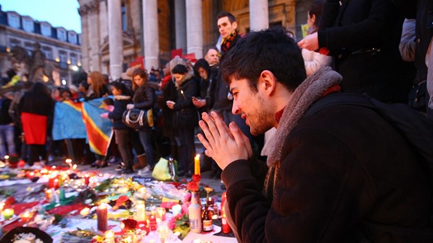 Podveerní Place de la Bourse (23.3.2016)