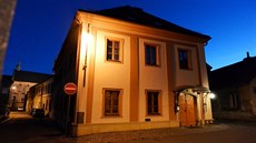 Nový penzion vzniklý s pomocí evropských peněz fungoval v Poličce jen krátce.... Nový penzion vzniklý s pomocí evropských peněz fungoval v Poličce jen krátce....