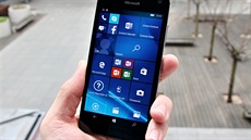 Microsoft Lumia 650 je dle našeho mínění nejhezčí lumia, kterou kdy Nokia či... Microsoft Lumia 650 je dle našeho mínění nejhezčí lumia, kterou kdy Nokia či...