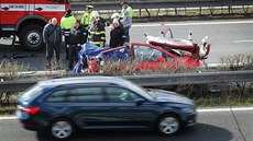 Na dálnici D5 u Plzně se střetl kamion osobním autem. Tragická nehoda... Na dálnici D5 u Plzně se střetl kamion osobním autem. Tragická nehoda...