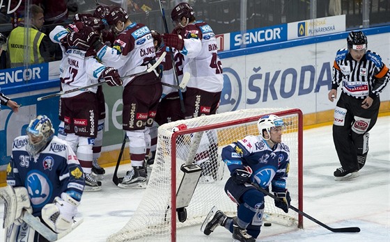 Domácí zápasy hokejové Sparty pobí od roku 2018 jen na O2 Sport. 
