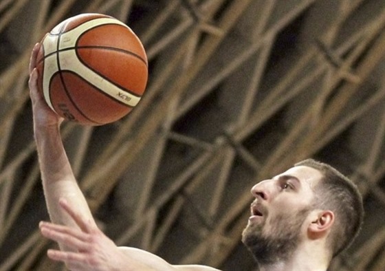 Vojtch Bratenkov, kídelník basketbalist NH Ostrava