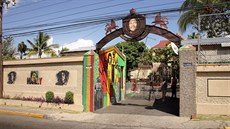 Vstup do muzea Boba Marleyho, Kingston, Jamajka
