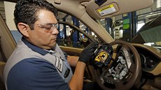 Závadný nafukovač airbagů Takata. Závadný nafukovač airbagů Takata.