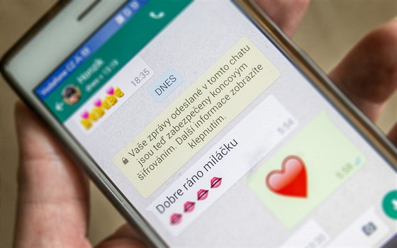 WhatsApp se rozhodl ifrovat vekeré konverzace a hovory