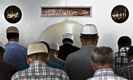 Muslimové v Bádensku-Würtemmbersku. Ilustraní snímek.
