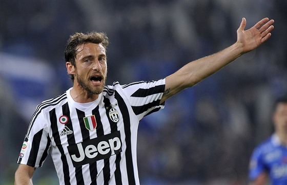 Claudio Marchisio odehrál vtinu kariéry v dresu Juventusu. Ve 33 letech s fotbalem skonil.