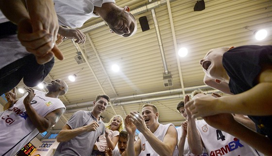 Basketbalisté Dína, ilustraní foto