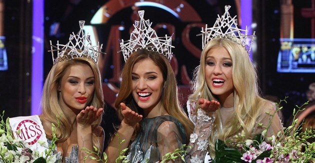 Českou Miss 2016 se stala Andrea Bezděková, druhá skončila Natálie Kotková a... Českou Miss 2016 se stala Andrea Bezděková, druhá skončila Natálie Kotková a...