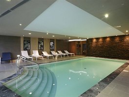 Bazén v hotelu Chateau Belmont v Tours, který se bhem Eura 2016 stane...