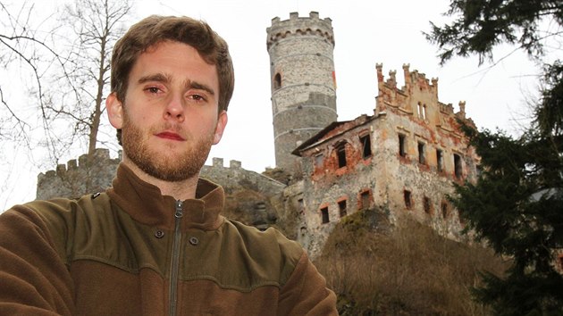 Student Mendelovy univerzity v Brn Luk Prochzka se z vlastn iniciativy zaal zajmat o hrad Hauentejn a jeho historii. Informace vyhledv v archivech a v souasn dob u se d povaovat za velkho znalce hradu.