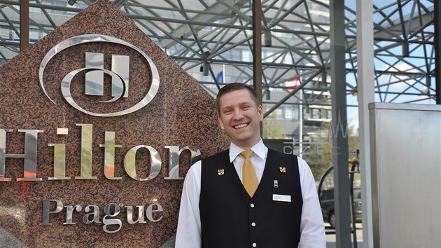 Concierge Radovan Voch v hotelu Hilton Prague.