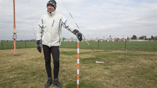 Informace z holeovsk meteorologick stanice odchzej s hodinovou pravidelnost. Meteorologov v televizi z nich pak skldaj obrzek o poas v republice.