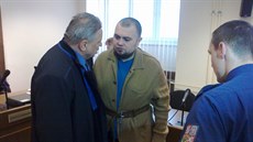 Martin Ammar Málik u Krajského soudu v Hradci Králové (4.4.2016). Martin Ammar Málik u Krajského soudu v Hradci Králové (4.4.2016).