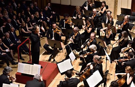 Filarmonica della Scala s dirigentem Myung-Whung Chungem