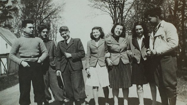 Skupina eskch teenager proila v Dnsku tyi roky (1939  1943).