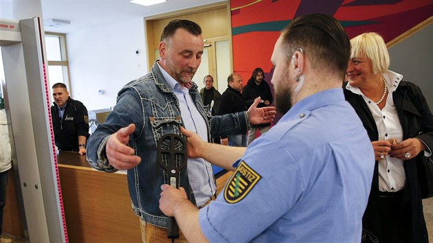 V Nmecku zaal soud proti Lutzi Bachmannovi, spoluzakladateli hnut Pegida (19. dubna 2016)