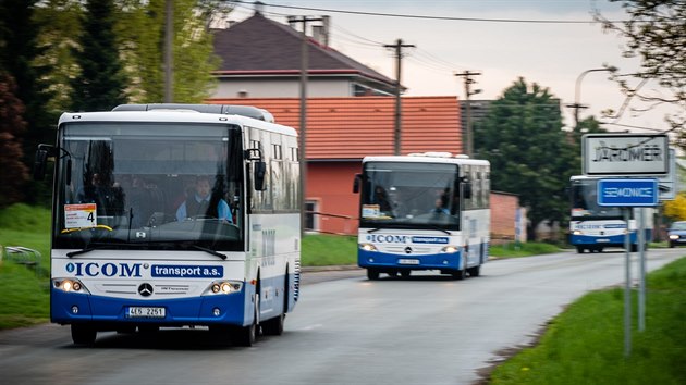 Vlukov autobusy z Jarome do Hradce Krlov (18.4.2016).