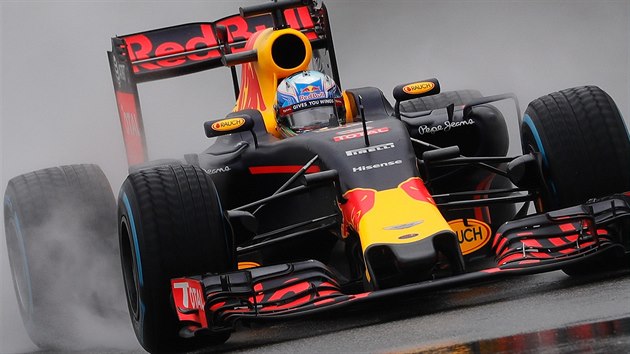 Daniel Ricciardo v kvalifikaci na Velkou cenu ny formule 1.