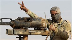V Iráku bojují proti Islámskému státu krom vládních vojsk také Lidové...