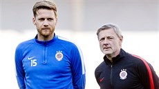 Sparťanský kouč Zdeněk Ščasný a stoper Radoslav Kováč během předzápasového... Sparťanský kouč Zdeněk Ščasný a stoper Radoslav Kováč během předzápasového...