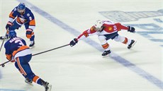 ZÍSKÁ TROFEJ? Jaromír Jágr patí mezi kandidáty na zisk Bill Masterton Trophy za oddanost hokeji.