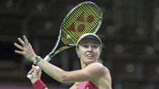 Martina Hingisová na tréninku švýcarského fedcupového týmu. Martina Hingisová na tréninku švýcarského fedcupového týmu.