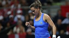Barbora Strýcová v duelu s Timeou Bacsinszkou. Barbora Strýcová v duelu s Timeou Bacsinszkou.