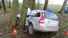 Smrtelná nehoda u Dolního Přímu na Hradecku. Smrtelná nehoda u Dolního Přímu na Hradecku.