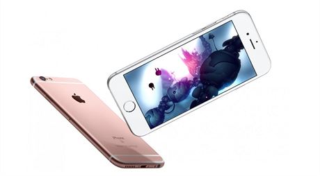 V pítím roce by ml Apple osadit iPhony údajn OLED panely, na trh by se tak mohl dostat první iPhone se zahnutým displeje. Ilustraní snímek