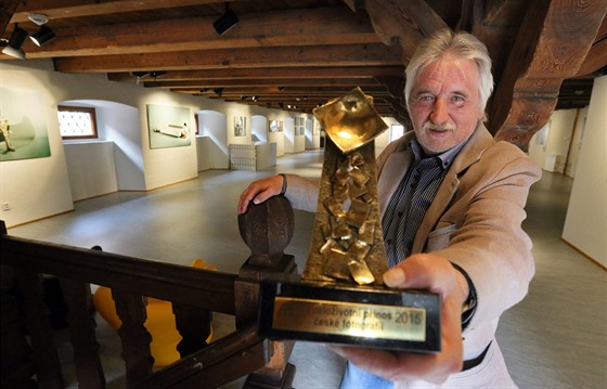Zbynk Illek, editel chebské Galerie G4, získal Cenu v kategorii dlouhodobý...