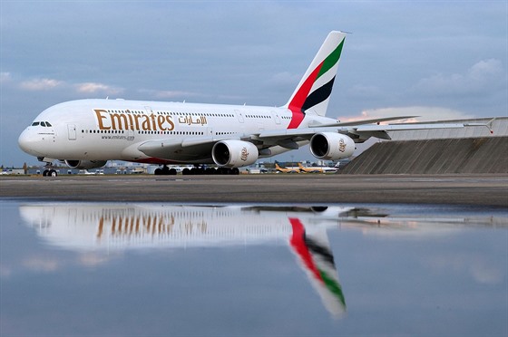 Airbus A380 je letadlo se dvma palubami. Podobné uspoádání má i legendární...
