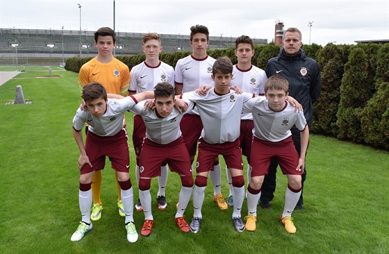 Mladí sparan budou hrát na turnaji Fotbalem k pátelství