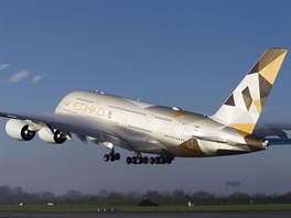 Airbus A380 vyaduje speciální úpravy letit. Teba na Ruzyni se musely...