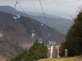 "S ohledem na velmi  chladné a vtrné poasí bylo nutné provést záchranu vech...