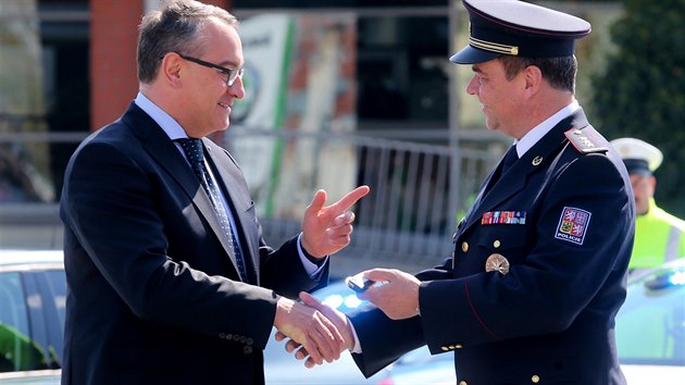 Vozy pebrala policie od fa eskho zastoupen kody Auto Luboe Vlka.