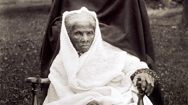 ernosk bojovnice proti otrokstv Harriet Tubmanov na fotografii z roku 1911.