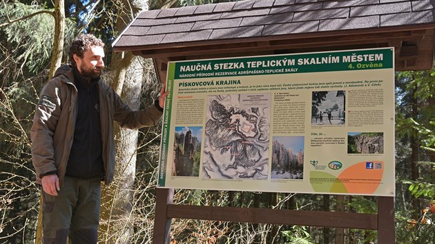 V Teplickch skalch na Broumovsku oteveli nov naun stezky (29. 4. 2016).