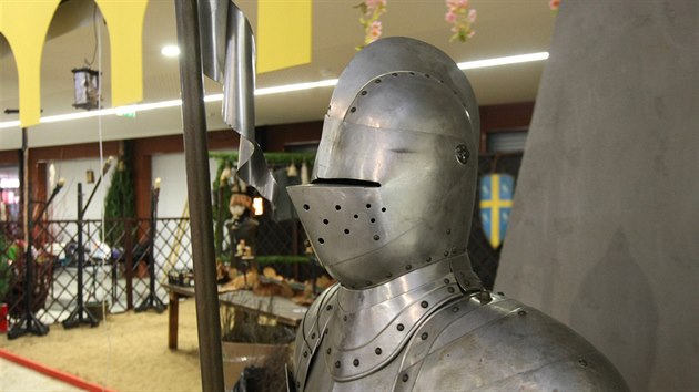 Na olomouckm vstaviti Flora finiuj ppravy na jarn etapu stejnojmenn mezinrodn vstavy kvtin. Letos je tmatem Karel IV. a Noc na Karltejn.