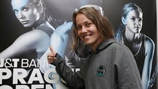 Usměvavá Barbora Strýcová zve na turnaj J&T Banka Prague Open. Usměvavá Barbora Strýcová zve na turnaj J&T Banka Prague Open.