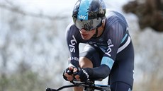 Sergio Henao během časovky při závodu Paříž-Nice Sergio Henao během časovky při závodu Paříž-Nice