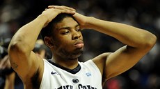 Jermaine Marshall v dresu univerzity Penn State Jermaine Marshall v dresu univerzity Penn State