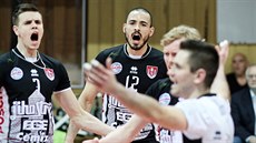 Radost budějovických volejbalistů v duelu s Karlovarskem Radost budějovických volejbalistů v duelu s Karlovarskem