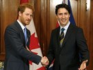 Britsk princ Harry a kanadsk premir Justin Trudeau (Toronto, 2. kvtna 2016)