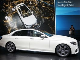 Mercedes-Benz E long